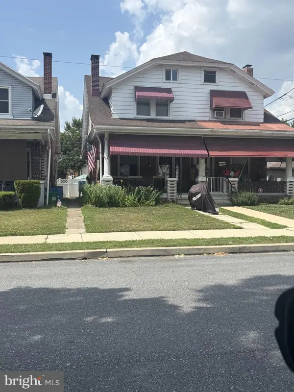 11 E Elm St, READING, PA 19607