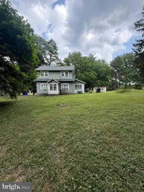 32 Gernants Ch Rd, Leesport, PA 19533 - #1