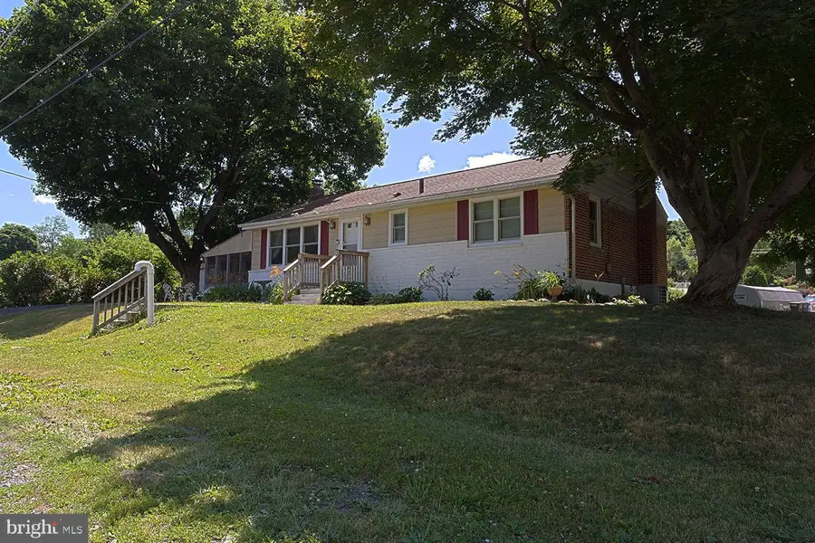 1336 Rising Sun Ave, Temple, PA 19560 - #2