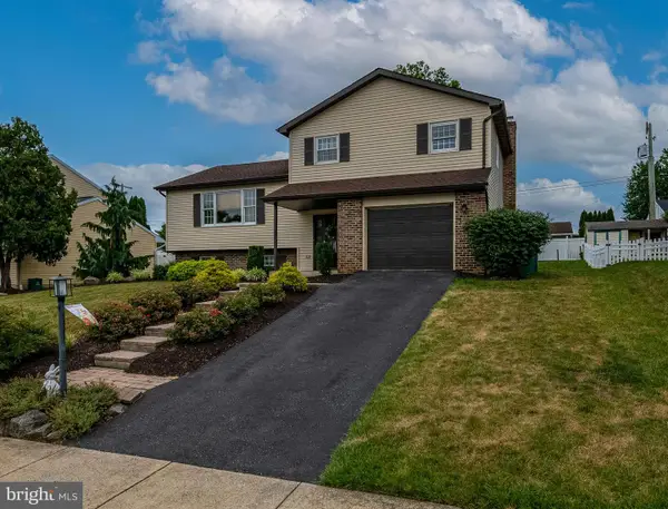 3028 Linda Ln, READING, PA 19608
