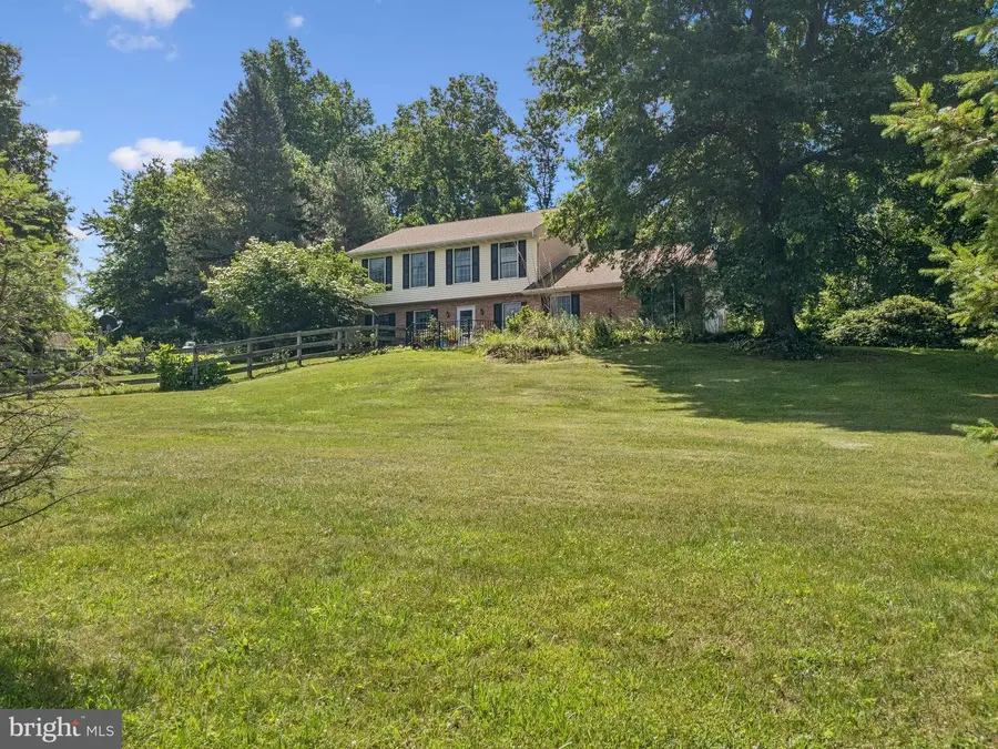 407 Miller Rd, Reading, PA 19608 - #3