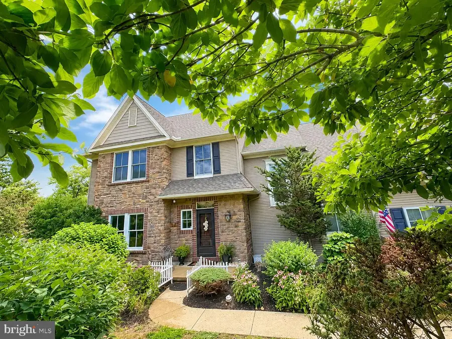 805 N Crescent Ave, Hamburg, PA 19526 - #3