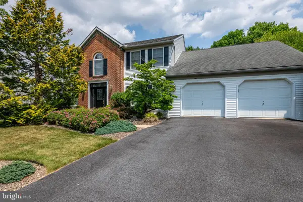 111 States Ave, SINKING SPRING, PA 19608