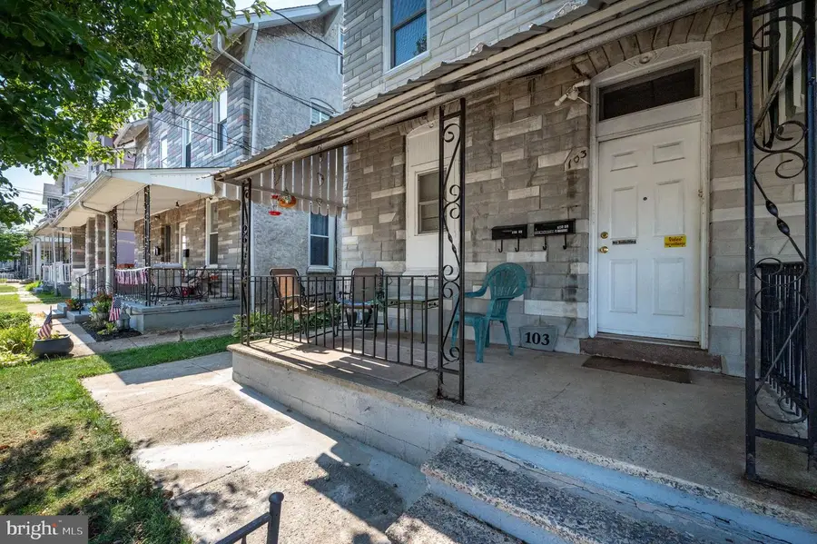 103 Upland Ave, Reading, PA 19611 - #2