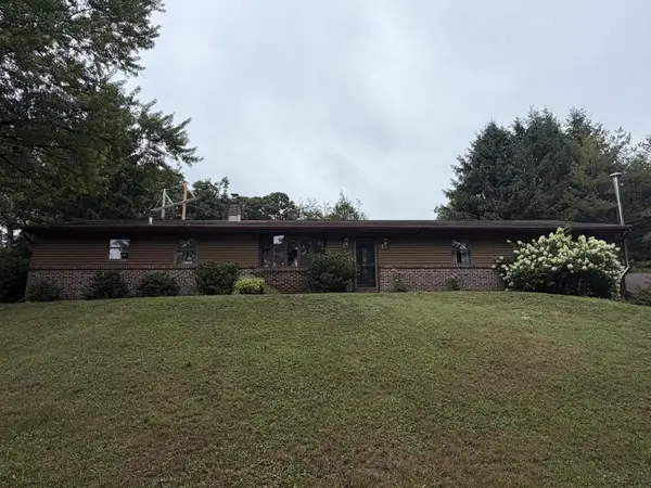 620 Gouglersville Rd, READING, PA 19608