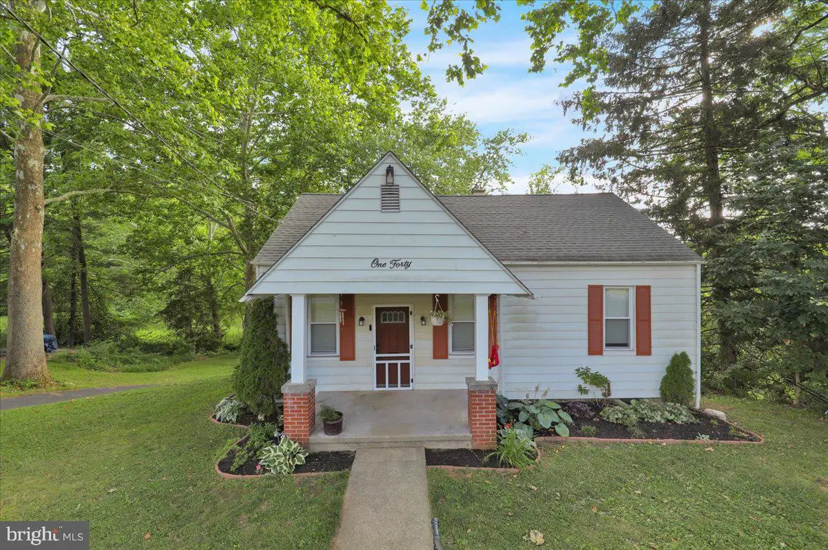 140 Pennwyn Pl, Reading, PA 19607 - #1
