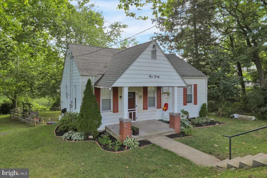140 Pennwyn Pl, Reading, PA 19607 - #2