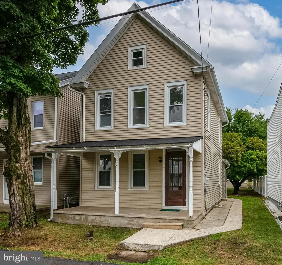 71 W Wesner Rd, Blandon, PA 19510 - #2