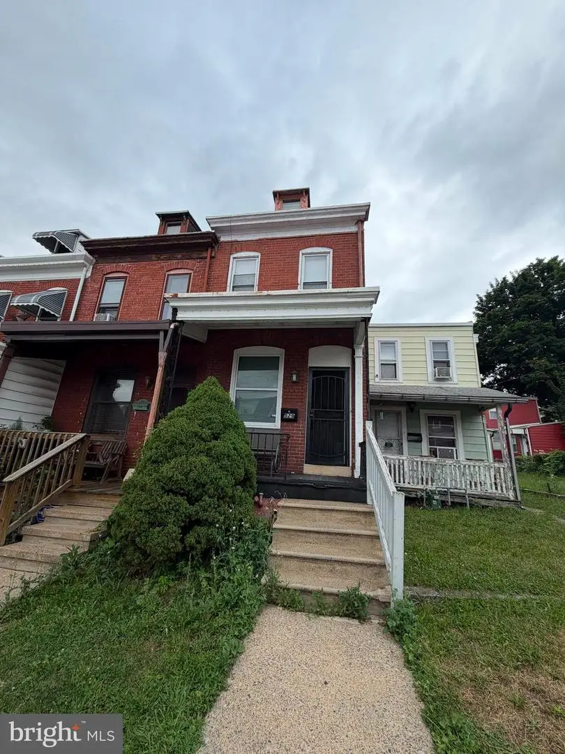529 S 17th St, Reading, PA 19606 - #1