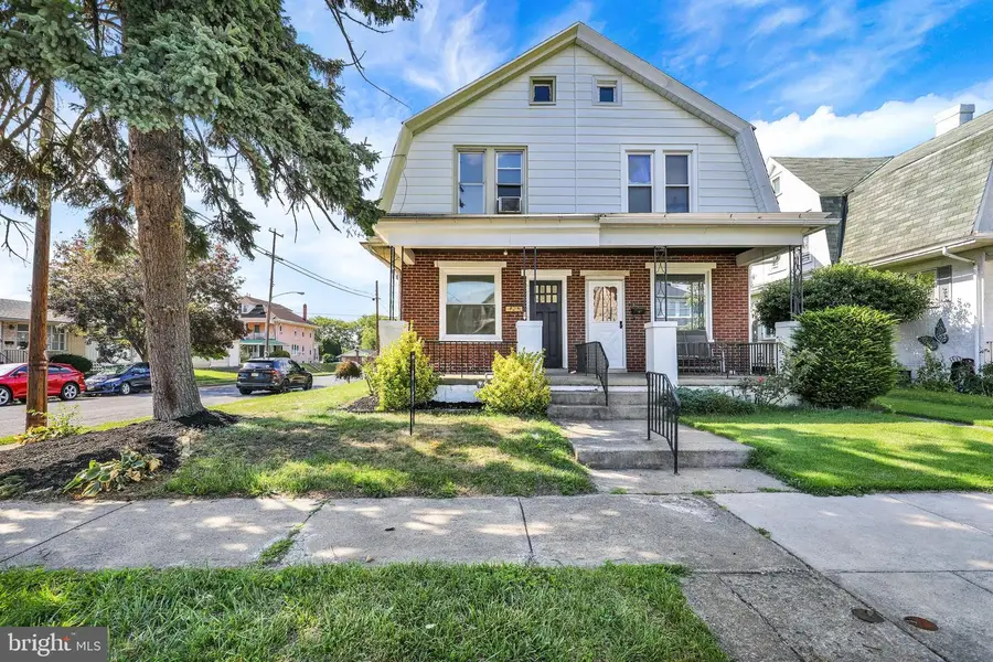 701 Alton Ave, Reading, PA 19605 - #2