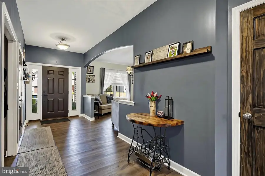 113 Sianna Cir, Wernersville, PA 19565 - #2