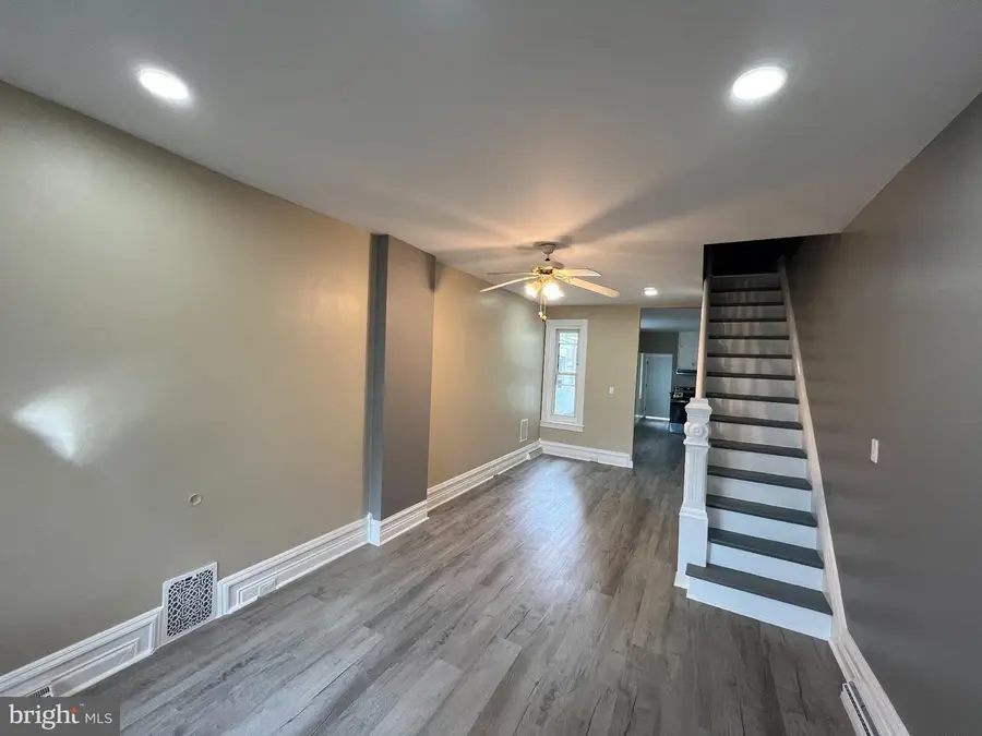 419 S 11th St, Reading, PA 19602 - #2
