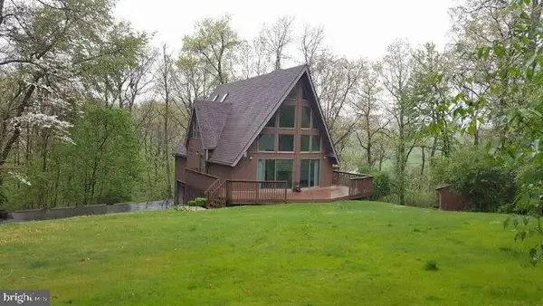 31 Todd Dr, LEESPORT, PA 19533