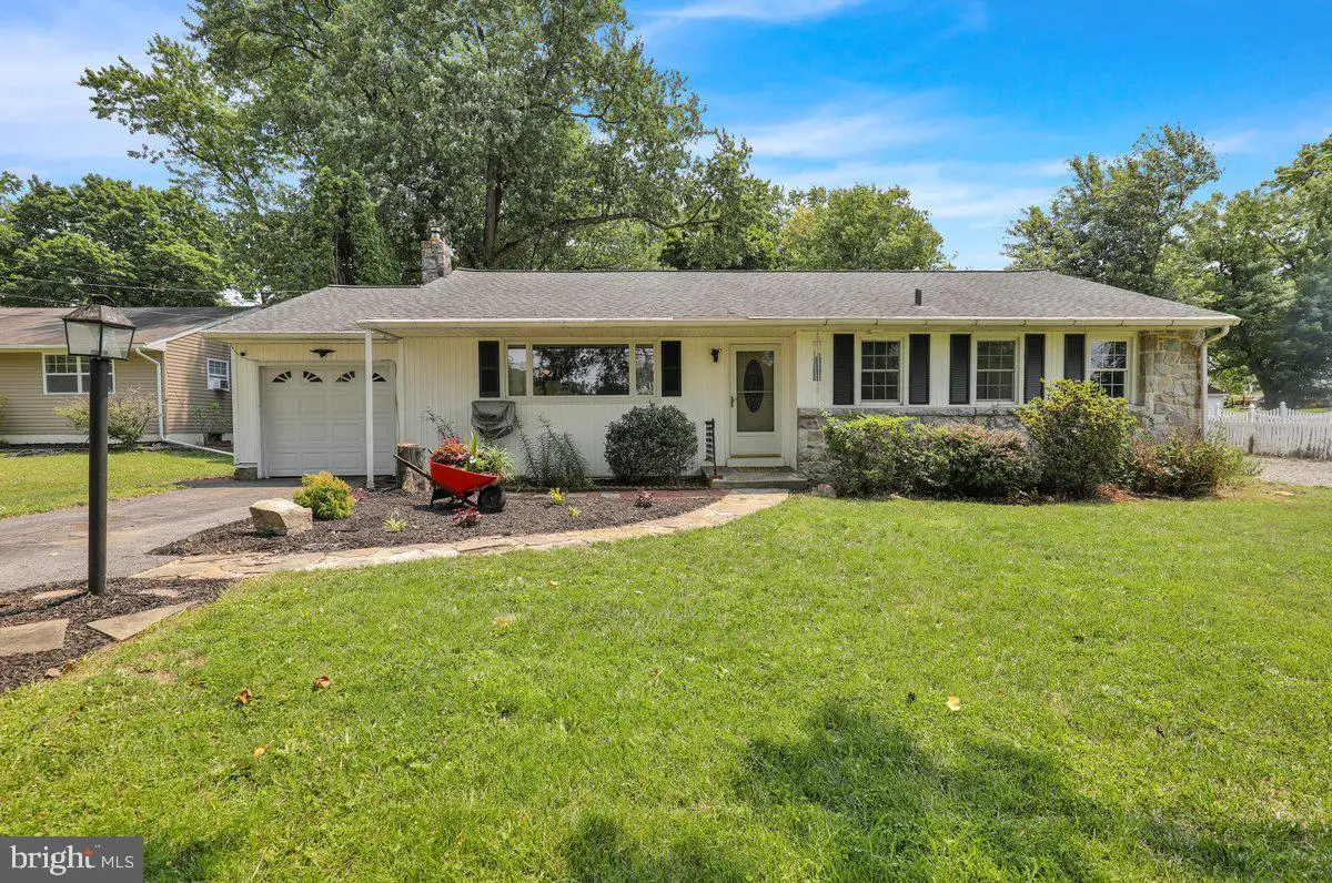173 Old Friedensburg Rd, Reading, PA 19606 - #1