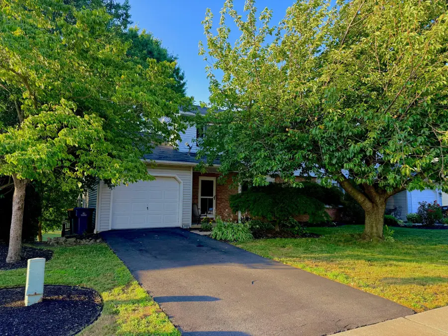 1773 Acorn Dr, Reading, PA 19608 - #2