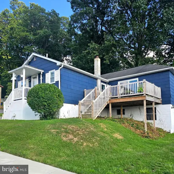3128 Oak St, READING, PA 19605