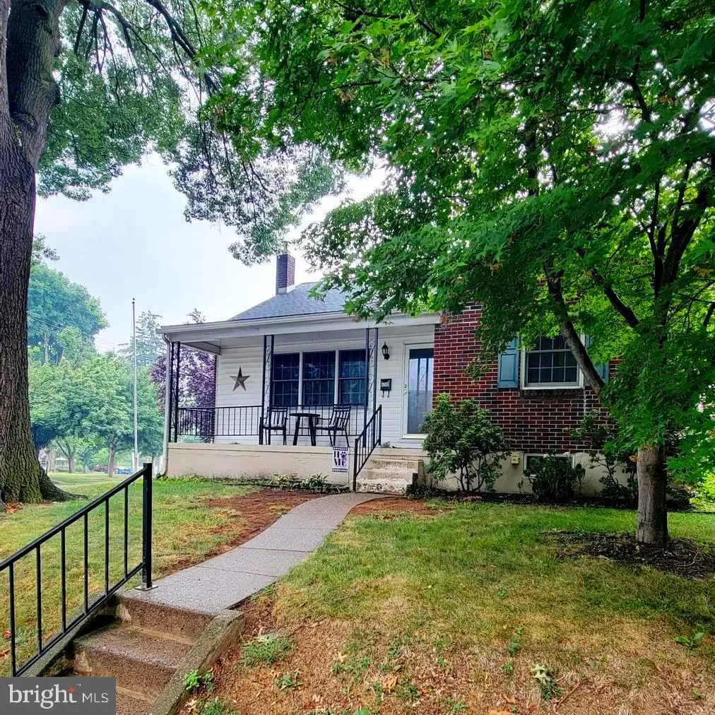 4200 4th Ave, Temple, PA 19560 - #1