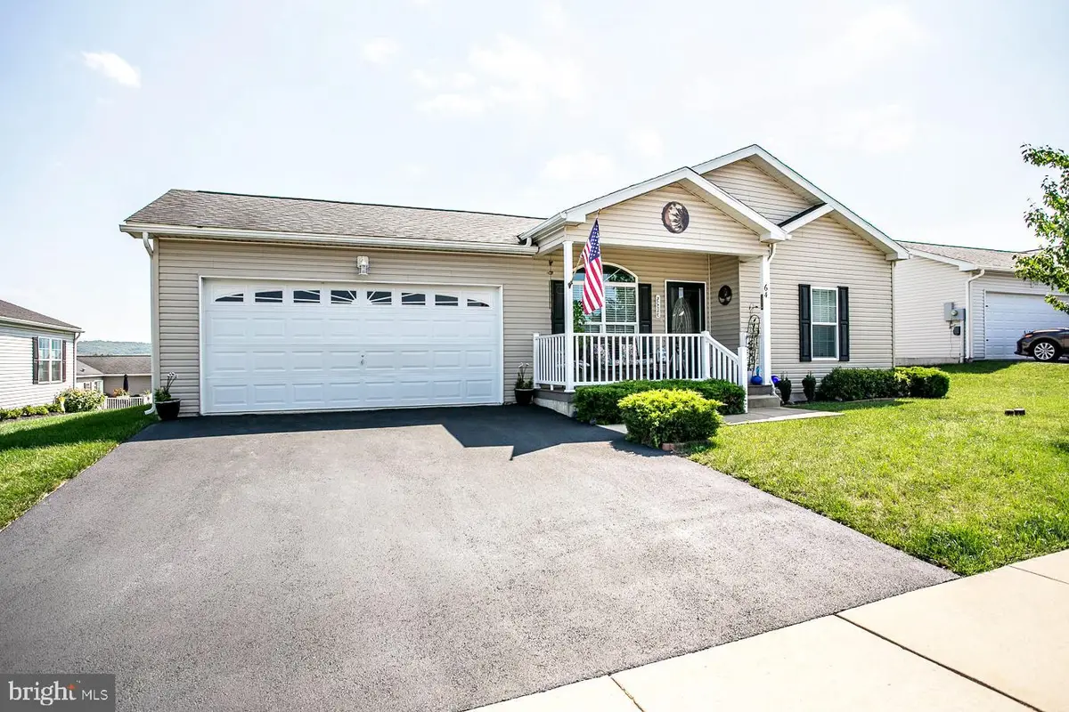 64 Middlemarch Rd, Douglassville, PA 19518 - #1