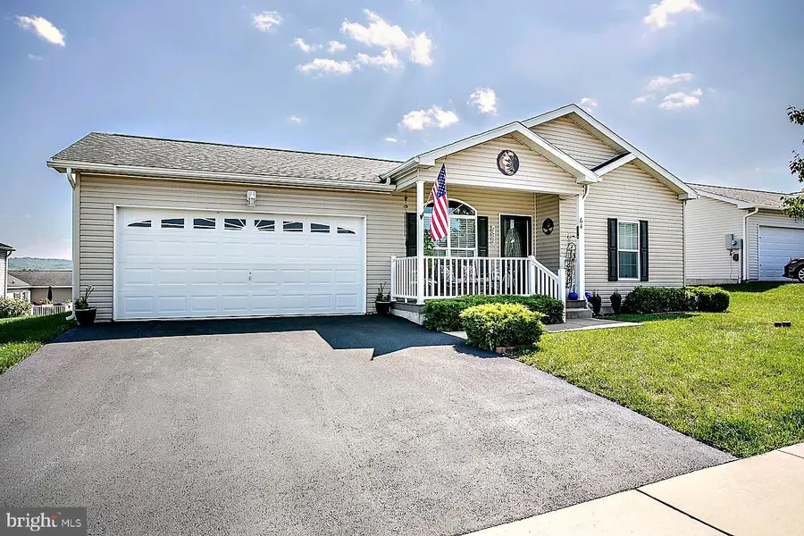 64 Middlemarch Rd, Douglassville, PA 19518 - #2