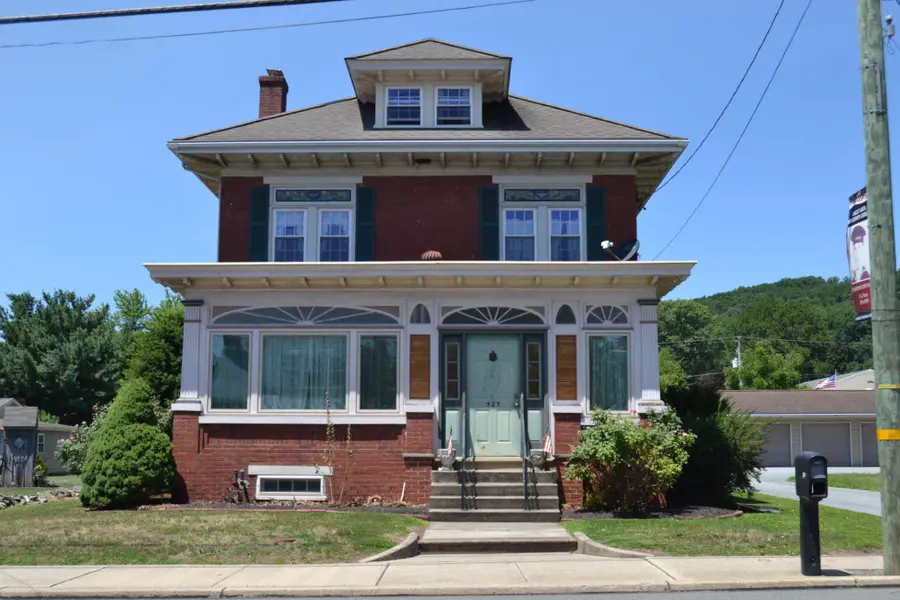 523 Main St, Bally, PA 19503 - #2