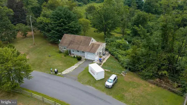 26 Golf Acres Rd, MOHNTON, PA 19540