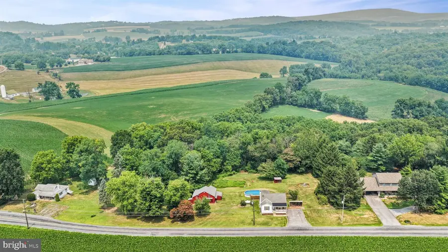 2383 Brownsville Rd, Robesonia, PA 19551 - #3