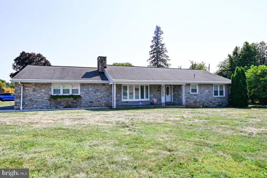 100 W 47th St, Reading, PA 19606 - #2