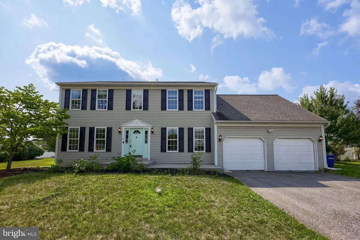 6 Primrose Ln, Reading, PA 19608 - #1