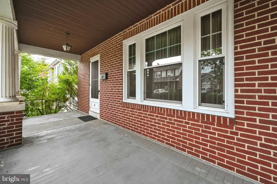 41 Wilson St, West Lawn, PA 19609 - #3