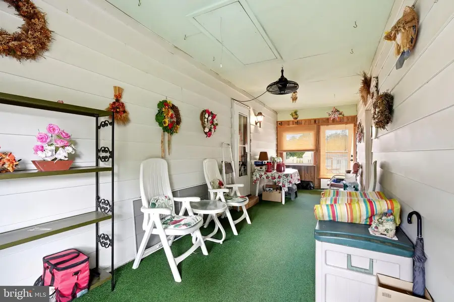 56 Hillview Rd, Birdsboro, PA 19508 - #3