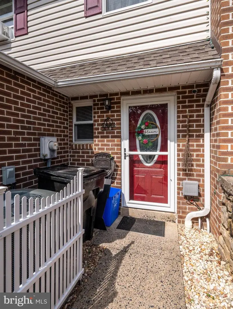 832 Woodchuck Ln, Reading, PA 19606 - #3