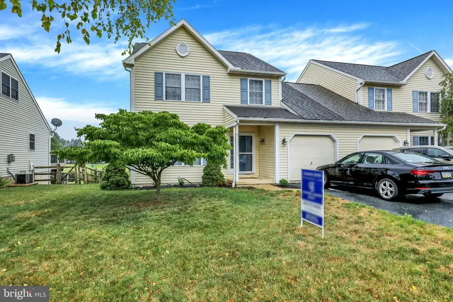 12 Michigan Dr, Reading, PA 19608 - #2