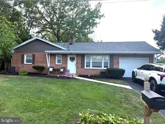1024 Crestview Ave, Reading, PA 19607 - #1