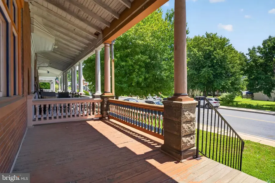 225 E Main St, Kutztown, PA 19530 - #2