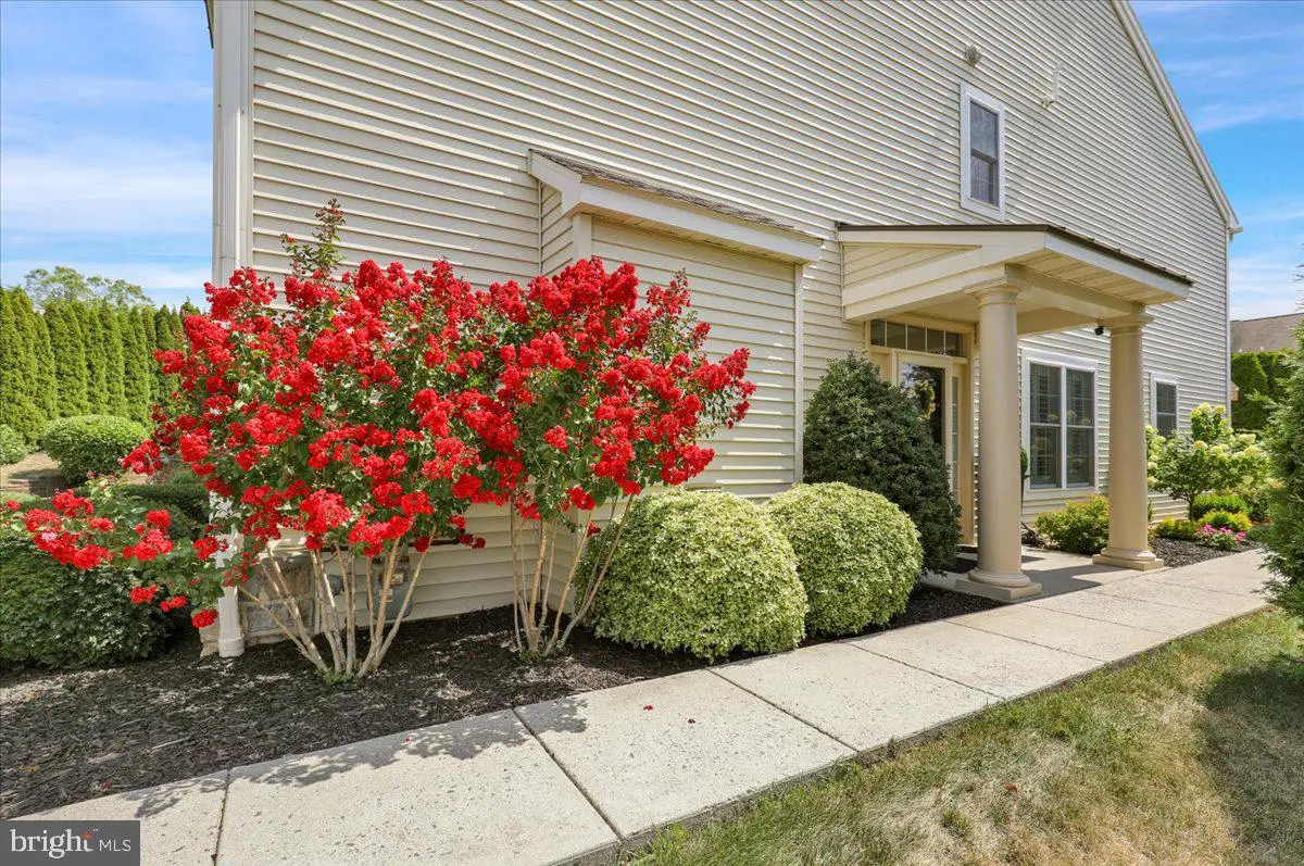 217 Springmont Dr, Wyomissing, PA 19610 - #1