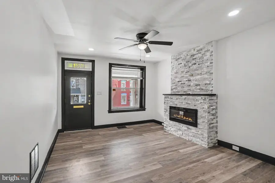 1221 Mulberry St, Reading, PA 19604 - #2