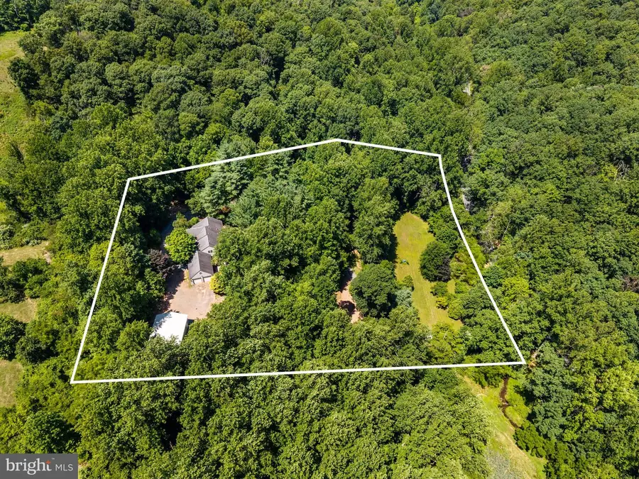 1111 Wyomissing Rd, Mohnton, PA 19540 - #2