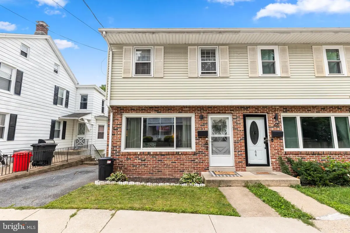 62 W Wyomissing Ave, Mohnton, PA 19540 - #1