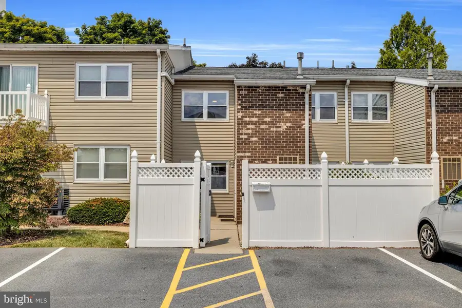 2900 State Hill Rd #i15, Wyomissing, PA 19610 - #2