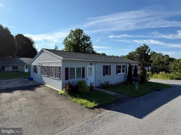 29 Elm Ave, TEMPLE, PA 19560