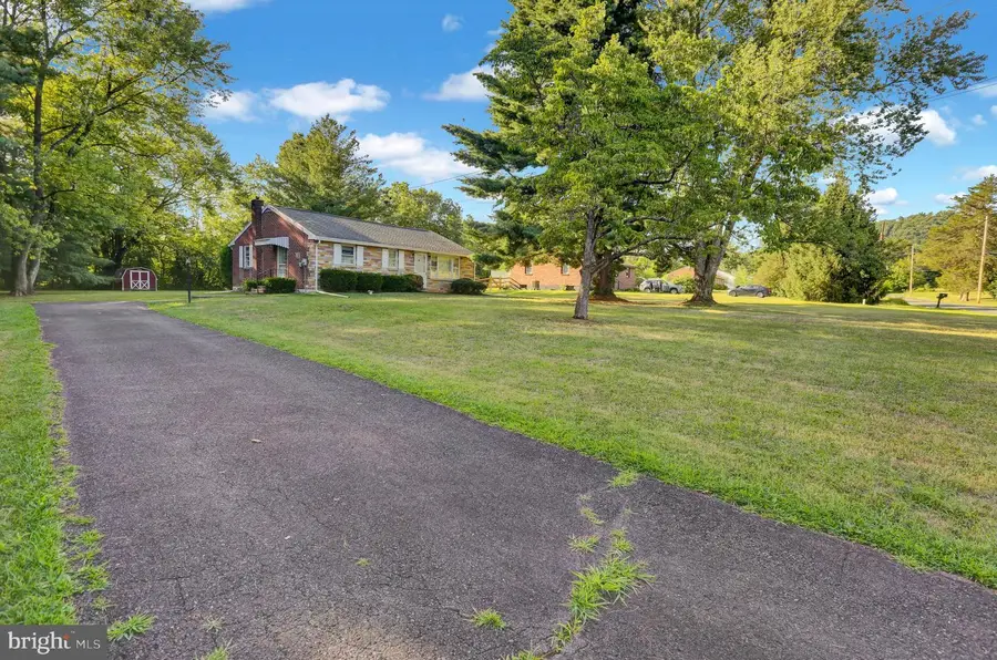 40 Monocacy Rd, Birdsboro, PA 19508 - #3