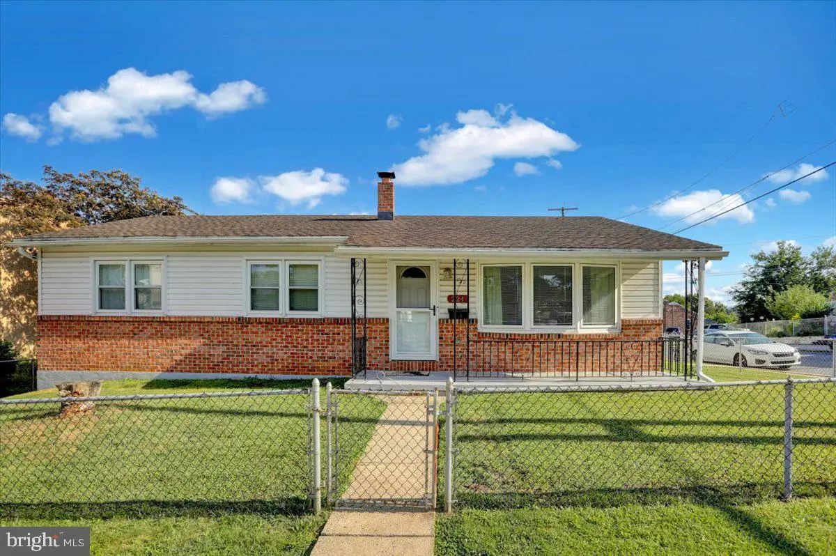 224 Belvedere Ave, Reading, PA 19611 - #1