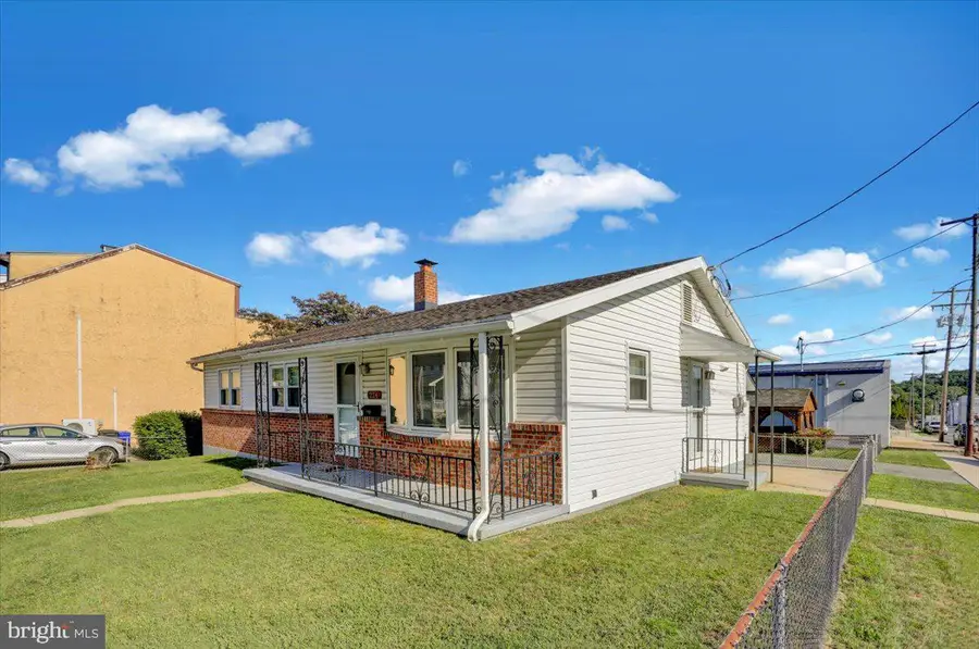 224 Belvedere Ave, Reading, PA 19611 - #2