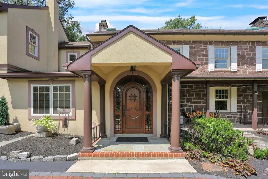 459 Mount Penn Rd, Reading, PA 19607 - #3