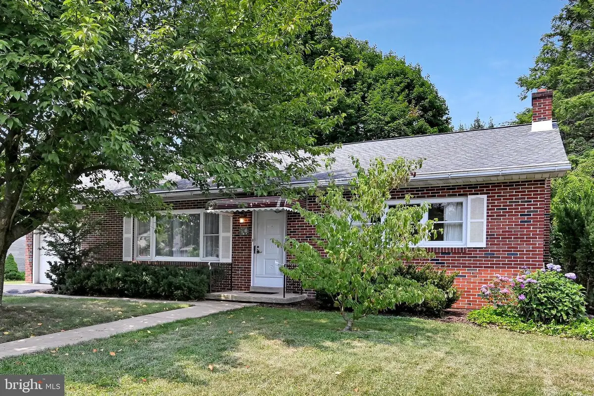 176 Wernersville, Wernersville, PA 19565 - #1