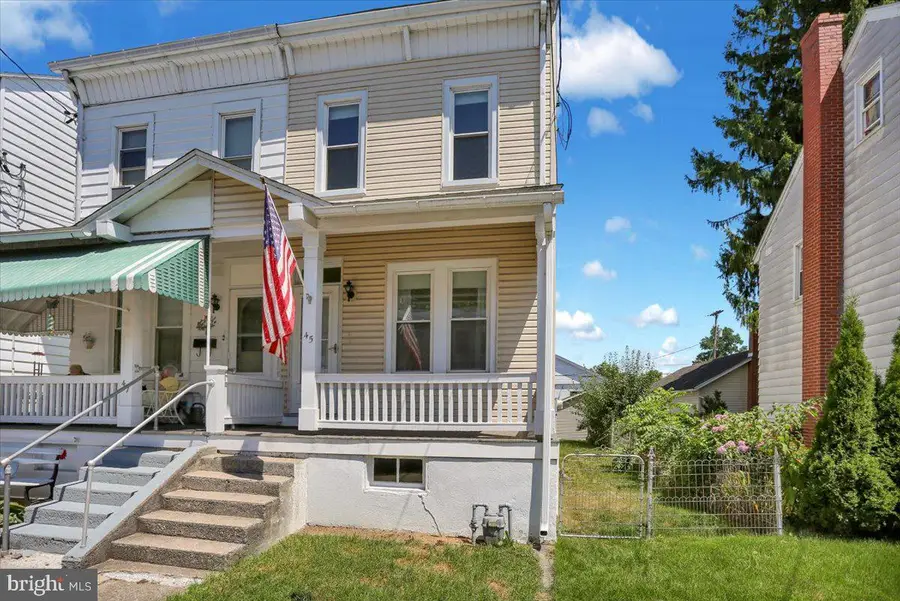 45 N 2nd St, Hamburg, PA 19526 - #2
