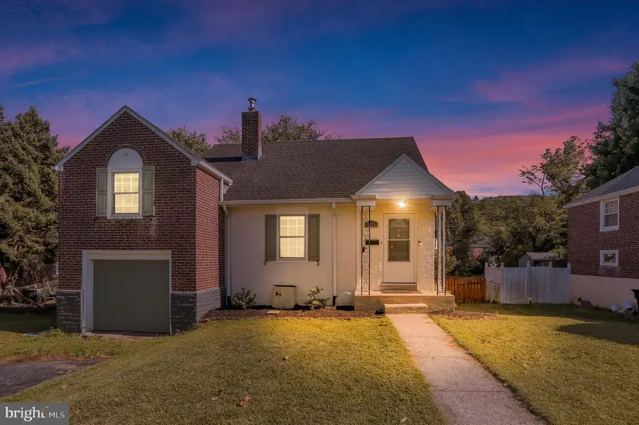 2826 Filbert Ave, Reading, PA 19606 - #2