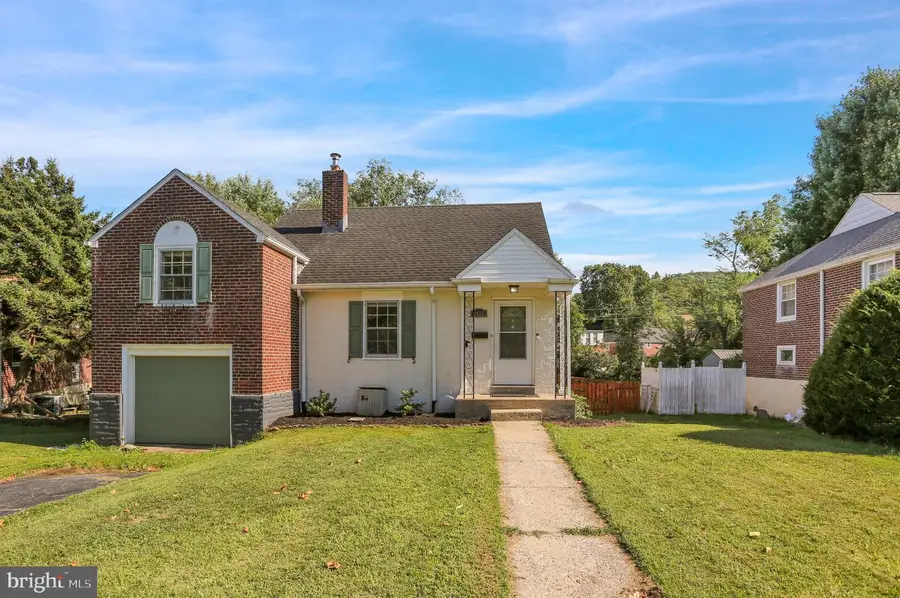 2826 Filbert Ave, Reading, PA 19606 - #3