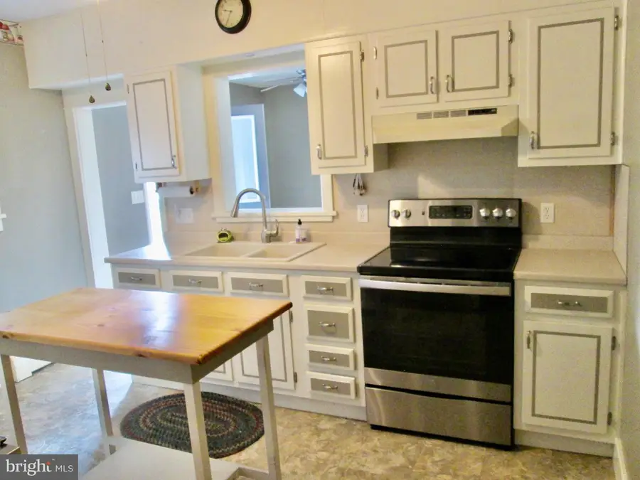 2248 Reading Ave, Reading, PA 19609 - #2