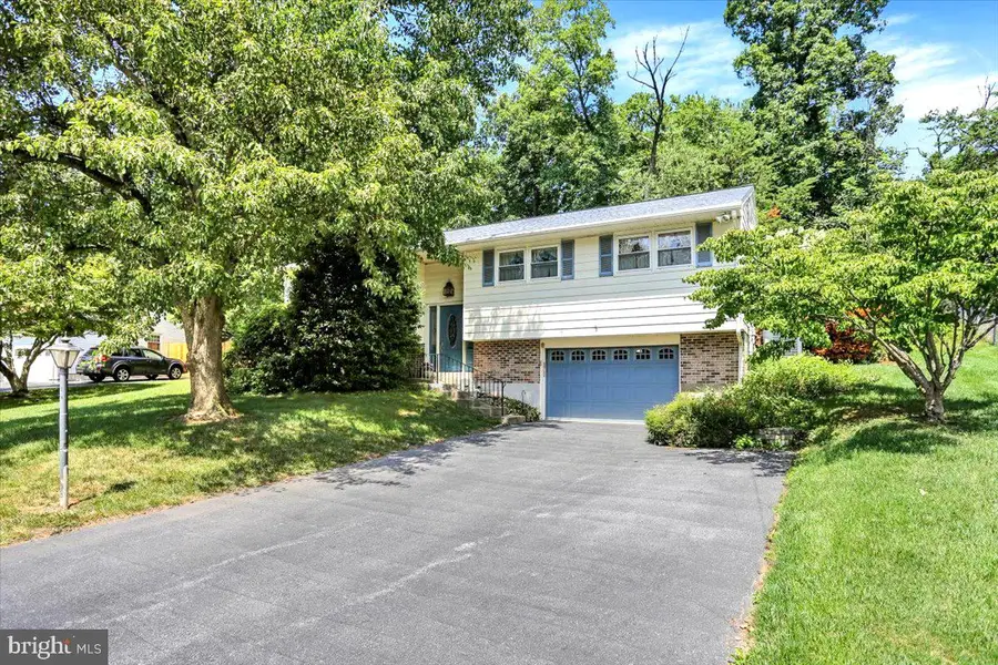 218 Seidel St, Reading, PA 19606 - #2